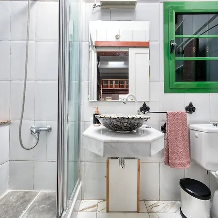 Apartment El Geranio Shared Pool And Fast Wifi *