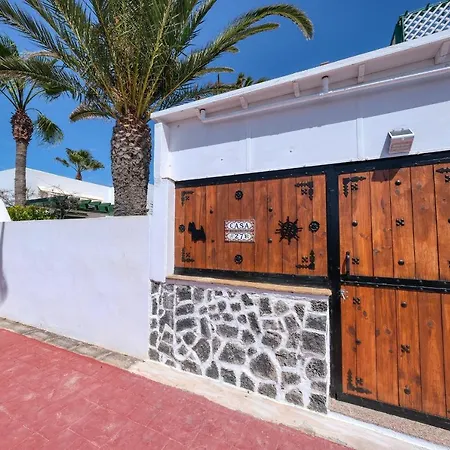 Apartment El Geranio Shared Pool And Fast Wifi *